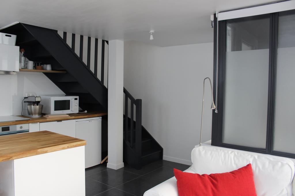 Le Dix-Huit Studio Duplex Appartamento Rouen Esterno foto